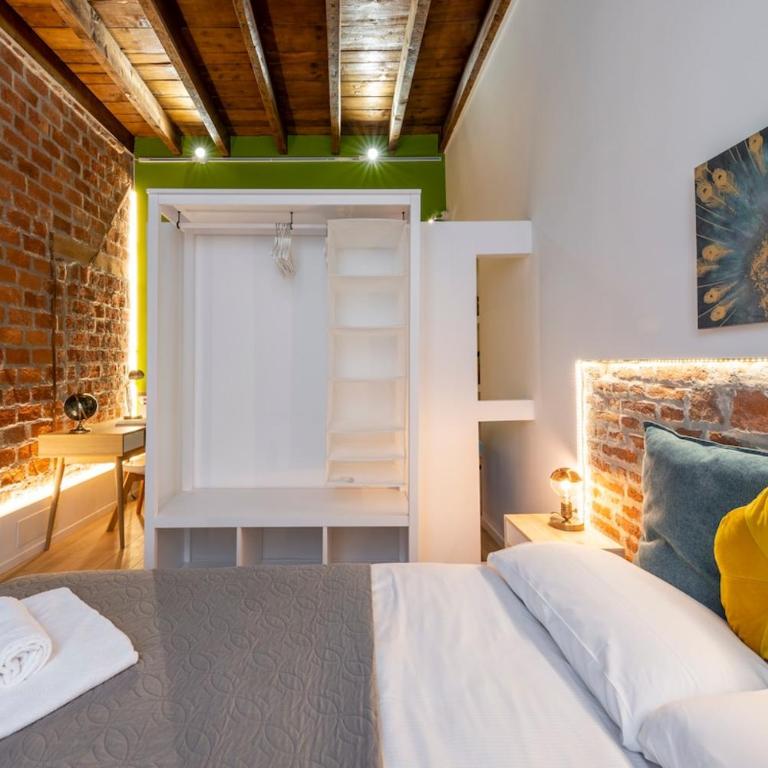 Bocconi 3 - Colorful Suite - B Home - One-Bedroom Apartment - 11