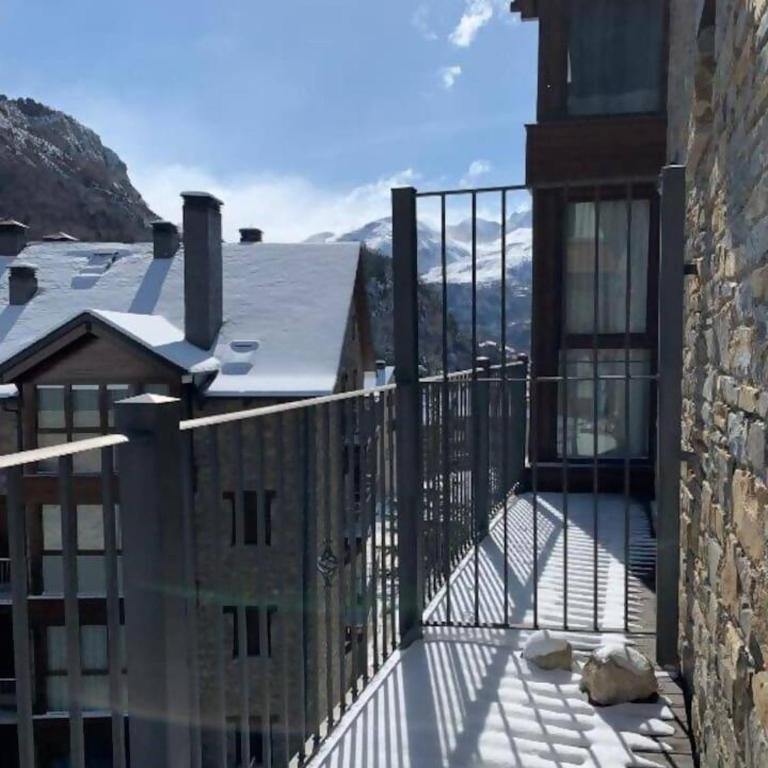 Tarmañones l VISTAS l WIFI l GARAJE l TRASTERO - Two-Bedroom Apartment - 4