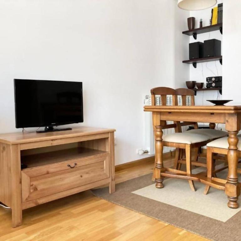 Tarmañones l VISTAS l WIFI l GARAJE l TRASTERO - Two-Bedroom Apartment - 11
