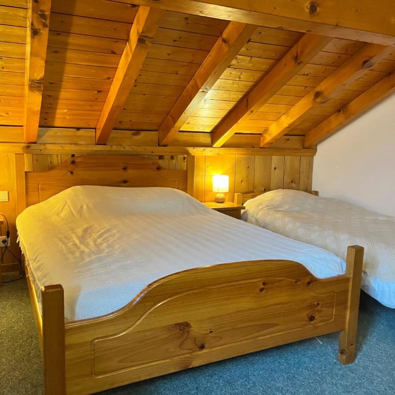 Chalet chaleureux au pied des pistes avec animaux acceptés - FR-1-624-184 - Chalet - 10