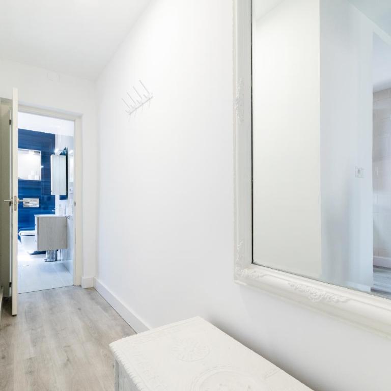 Centrico apartamento familiar, Parking Incluido - Three-Bedroom Apartment - 51