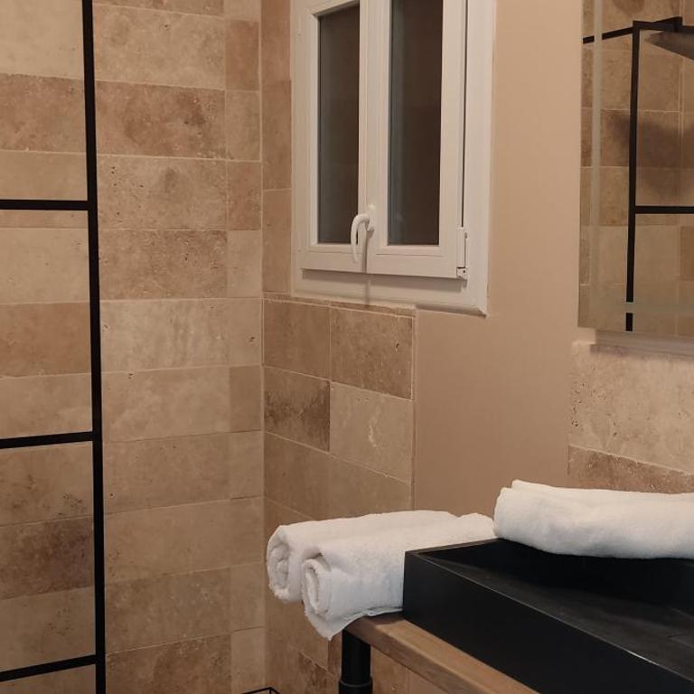 2 bedroom apartment in the city center - Appartement 2 Chambres avec Balcon - 21