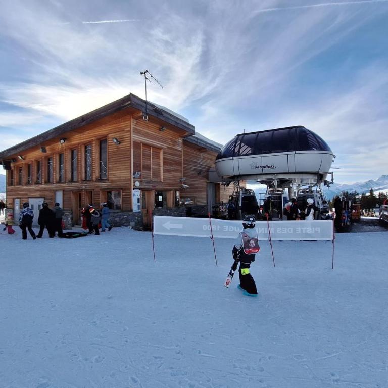 Cosy 3-room apartment near the Arc 1800 ski area - Apartment - 19