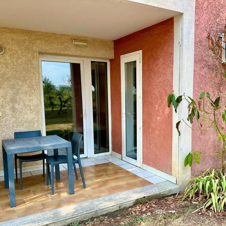 Charmant studio avec terrasse sur Arles - Appartamento con 1 Camera da Letto - 7