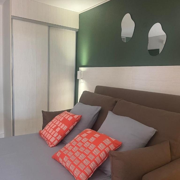 Charmant studio avec terrasse sur Arles - Appartamento con 1 Camera da Letto - 13