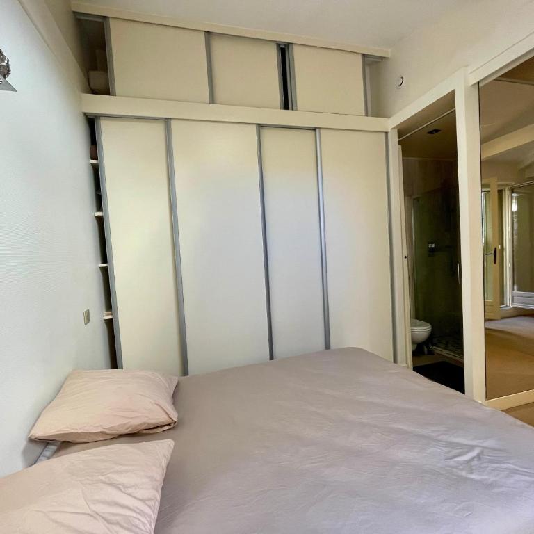 Tour Eiffel 162 Vaugirard Pasteur - Appartement 2 Chambres - 12