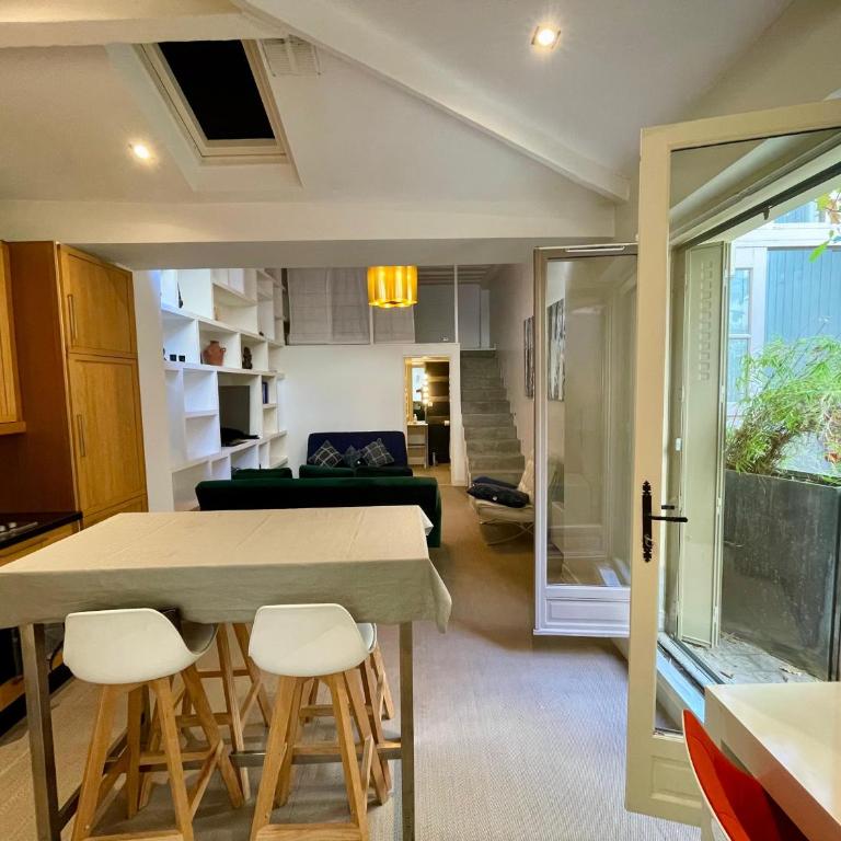 Tour Eiffel 162 Vaugirard Pasteur - Appartement 2 Chambres - 8
