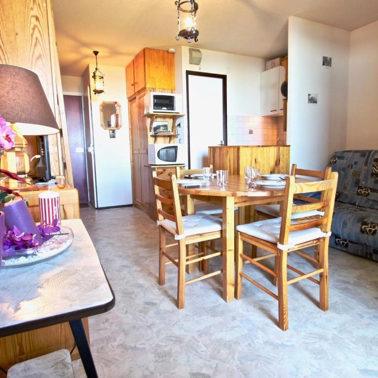 Studio cabine pour 4 personnes, animaux admis, au pied des pistes - FR-1-340-23 - Studio - 4