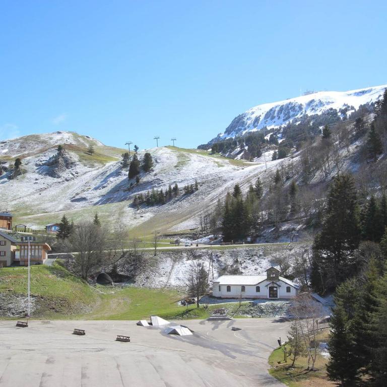 Studio rénové à Chamrousse, balcon, proche pistes - FR-1-340-235 - Studio - 14
