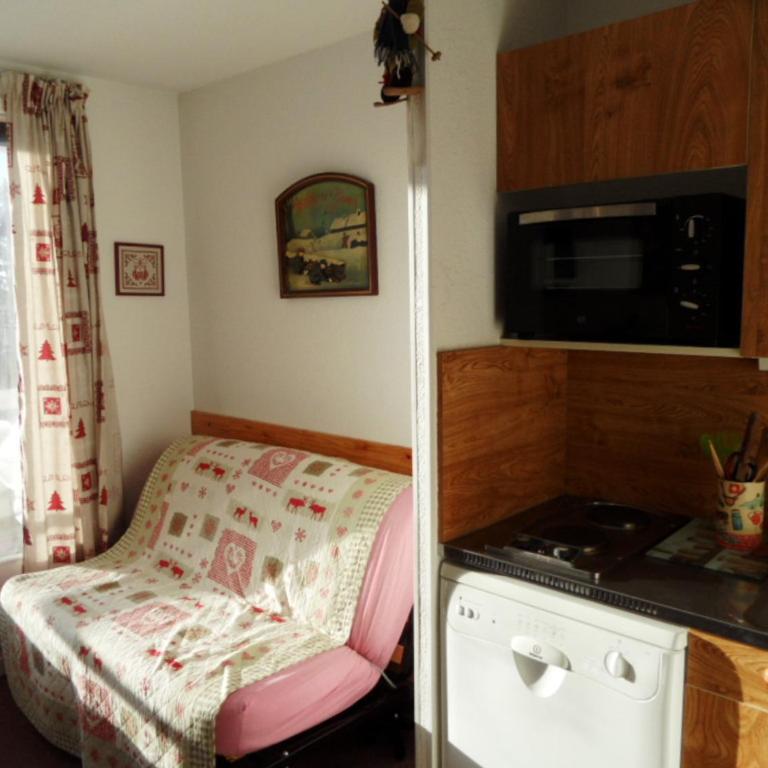 Studio cabine 4 pers. proche pistes, expo Sud-Ouest à Chamrousse - FR-1-340-253 - Studio - 1