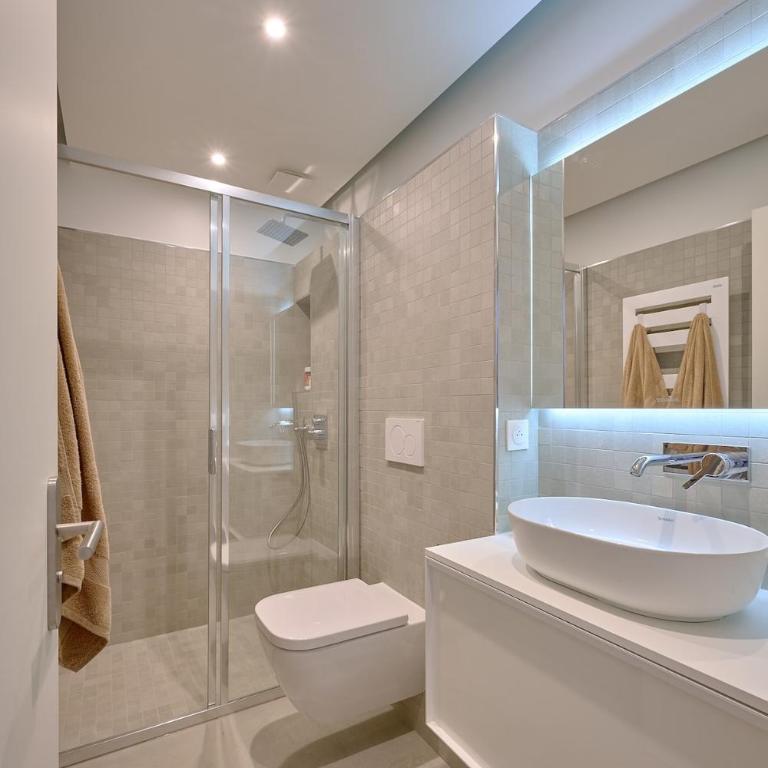By Saint-Sulpice newly refurbished 4 BR apartment - Appartement - 12