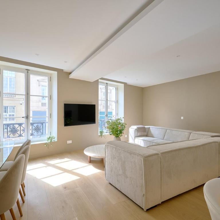 By Saint-Sulpice newly refurbished 4 BR apartment - Appartement - 24