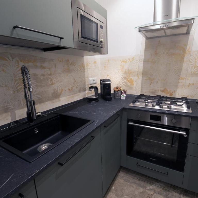 Fervore Luxury Rooms-Apartments - Appartamento su 2 Livelli - 17
