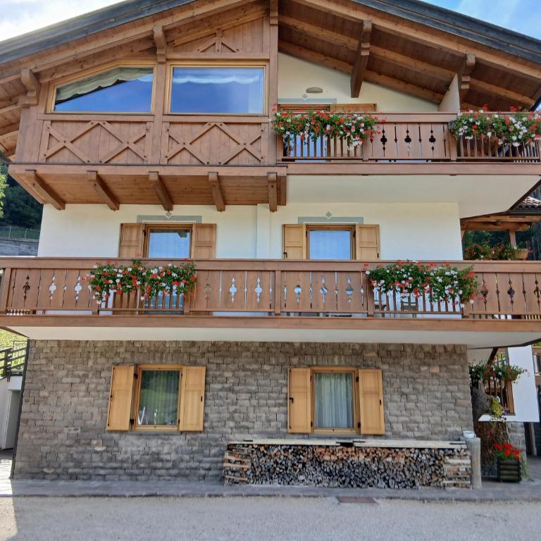 Casa Soppelsa 1 - Appartamento con 2 Camere da Letto e con Vista Montagna - 2
