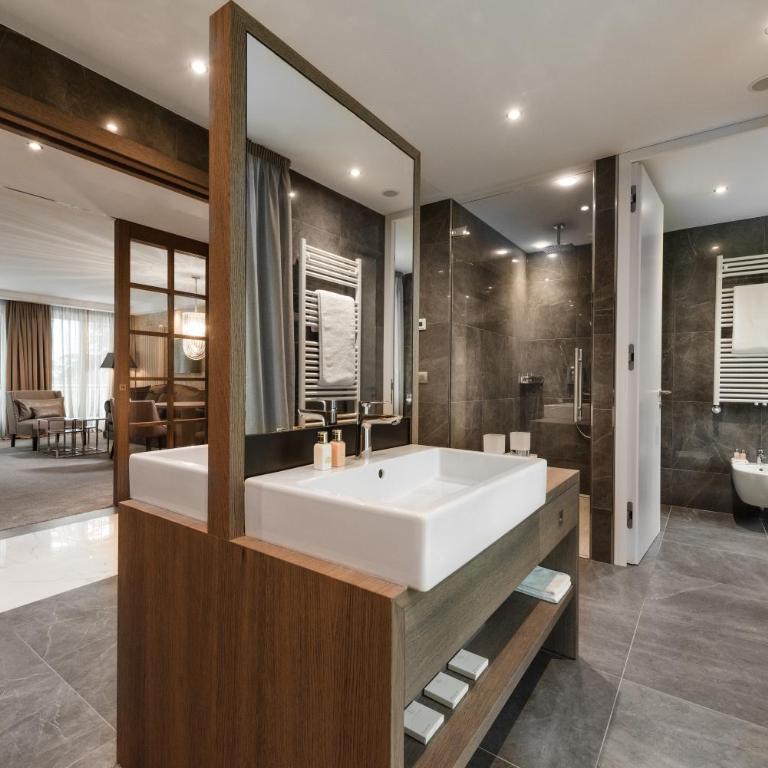 Villa Eden a member of Leading Hotels of the World - Suite Queen - 3
