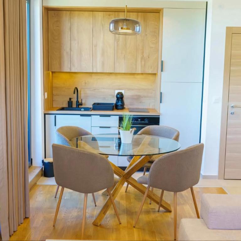Vistora Lux - One-Bedroom Apartment - 10