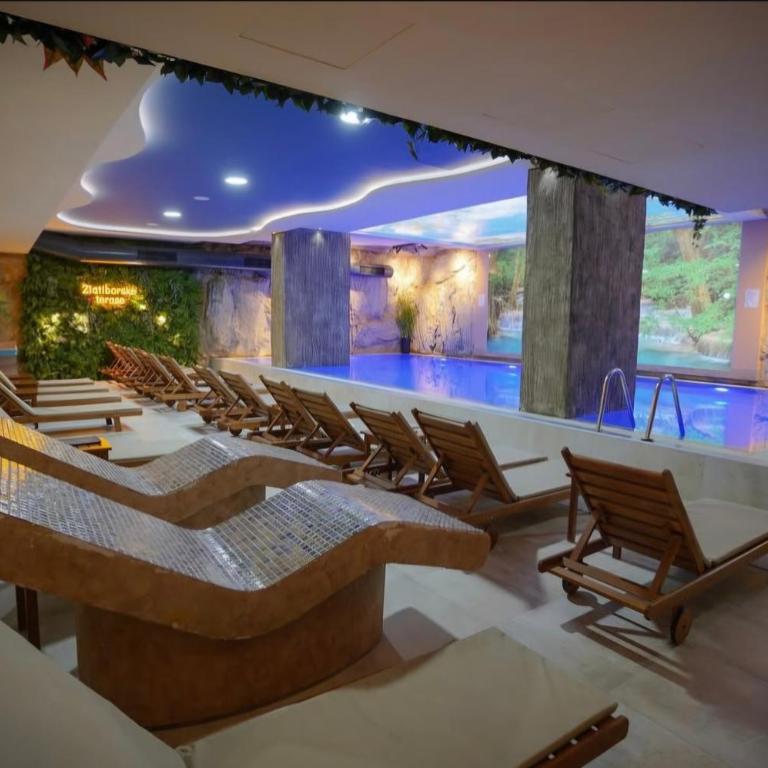 Vistora Lux - One-Bedroom Apartment - 21