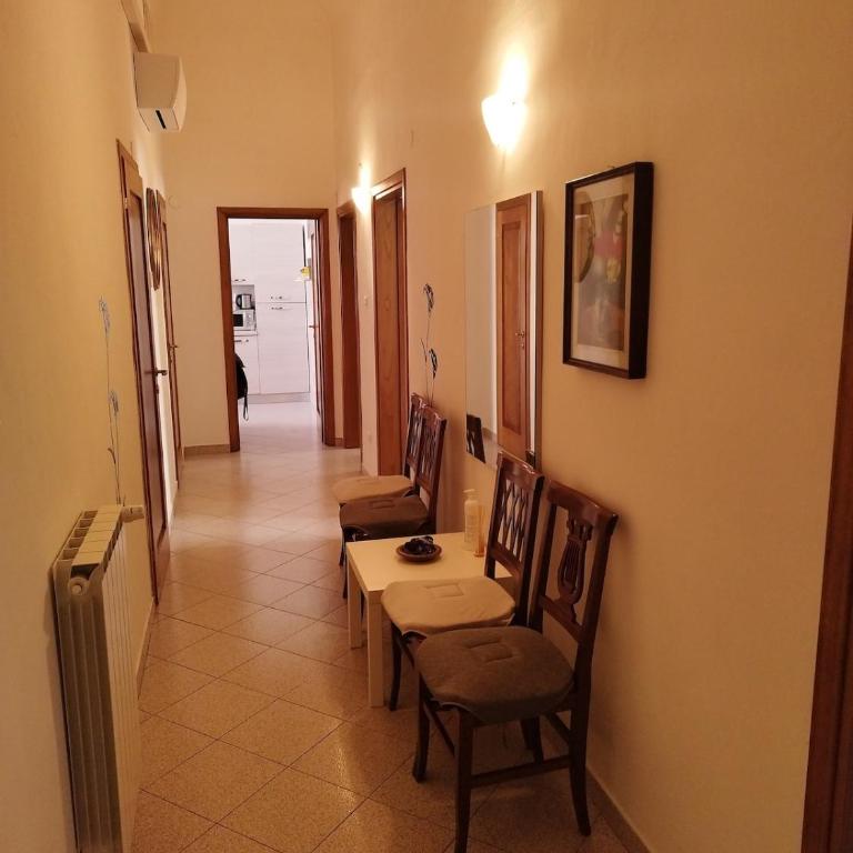 Ponte Vittoria Apartment , 11 , - Appartamento con 3 Camere da Letto - 4