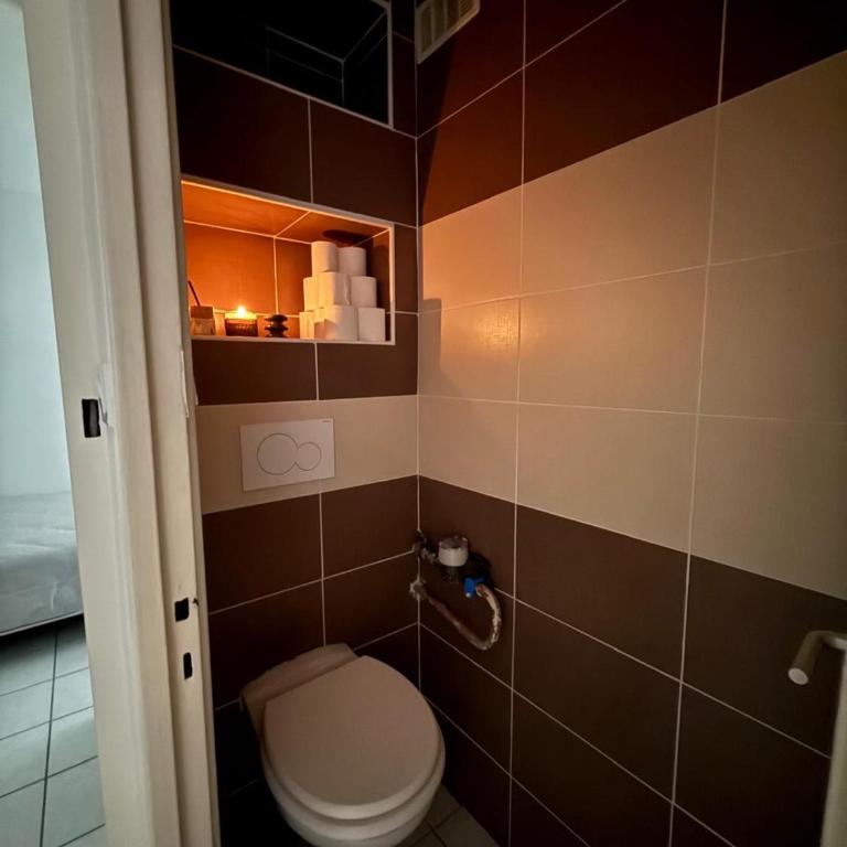 Appartement moderne calme 2 chambres WIFI fibre bein sport canal foot rmc netflix GRENOBLE - Apartment mit 2 Schlafzimmern - 22