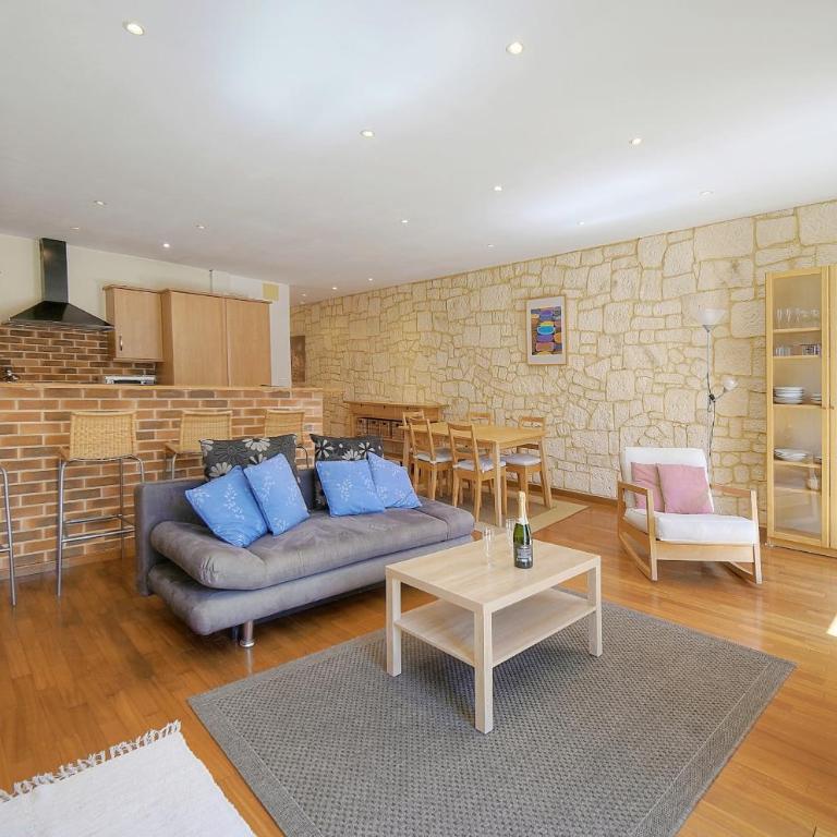 Spacieux 2 chambres BALCON, FELIX FAURE-COEUR DE CANNES A2B023 - Apartment mit Aussicht und Balkon - 8