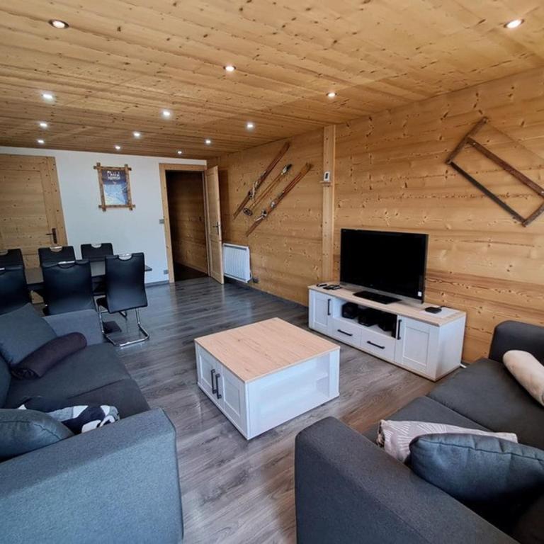 Appartement 4 pièces pour 6, Châtel, proche télécabine - FR-1-676-117 - Appartement - 1