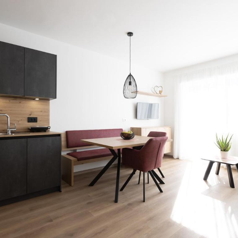 Pension Kleon - Appartement 1 Chambre Supérieur avec Balcon - 3