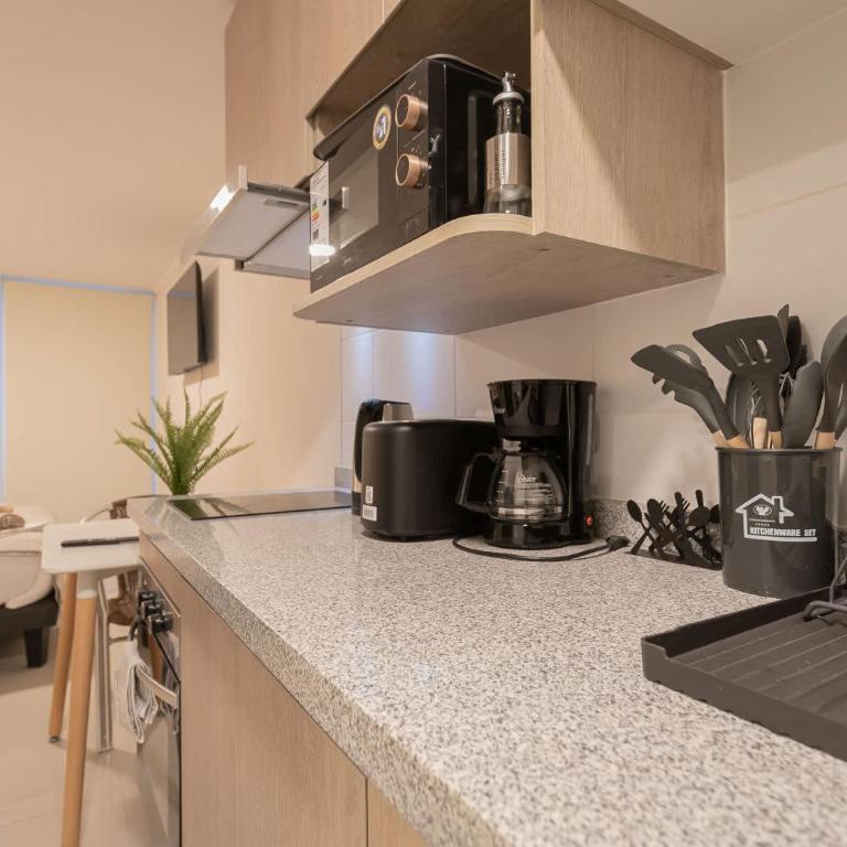 Your Unique Boutique Studio Retreat - Studio - 4