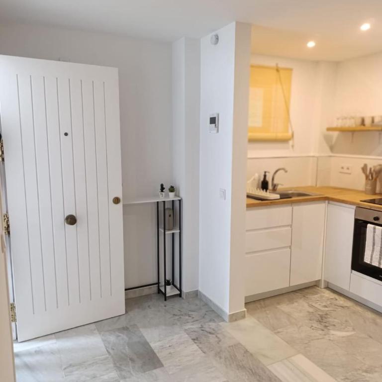 Benalmádena Beach Apartment - Apartamento de 1 dormitorio - 37