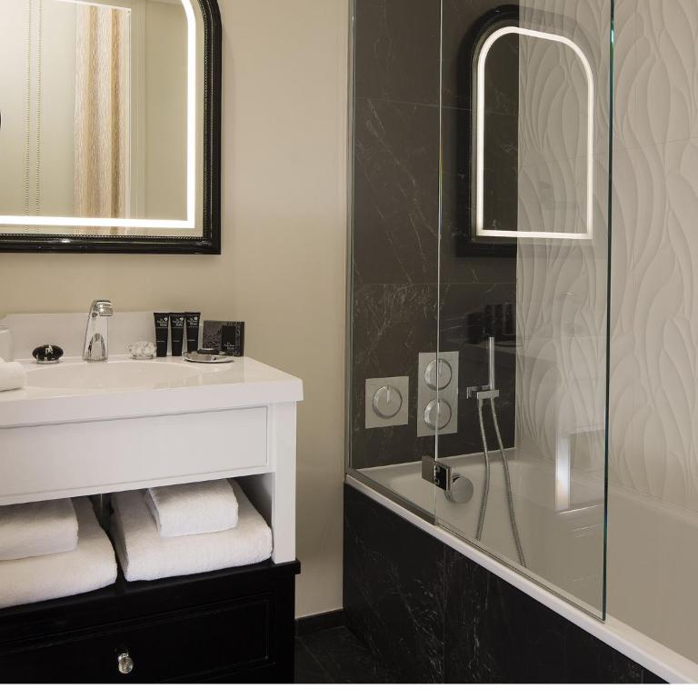 Le Narcisse Blanc - Superior Double Room - 6