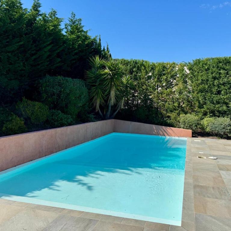Residence Arc-en-Ciel 5 Star App A with stunning seaview - Appartement 2 Chambres - 32