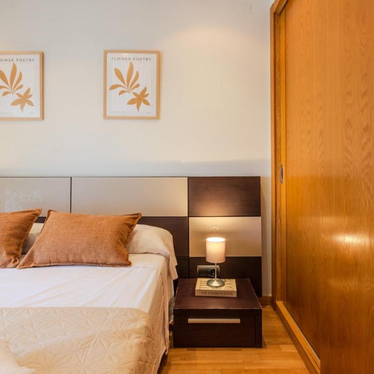 Urbanization with a pool near the airport - Apartamento de 3 dormitorios - 13