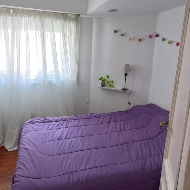 Bedroom and private bathroom in a spacious apartment - Apartamento de 3 dormitorios - 4