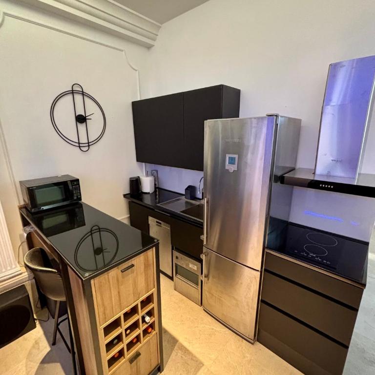ONYX Grand SPA Suite Zemun - Three-Bedroom Premium Apartment - 16