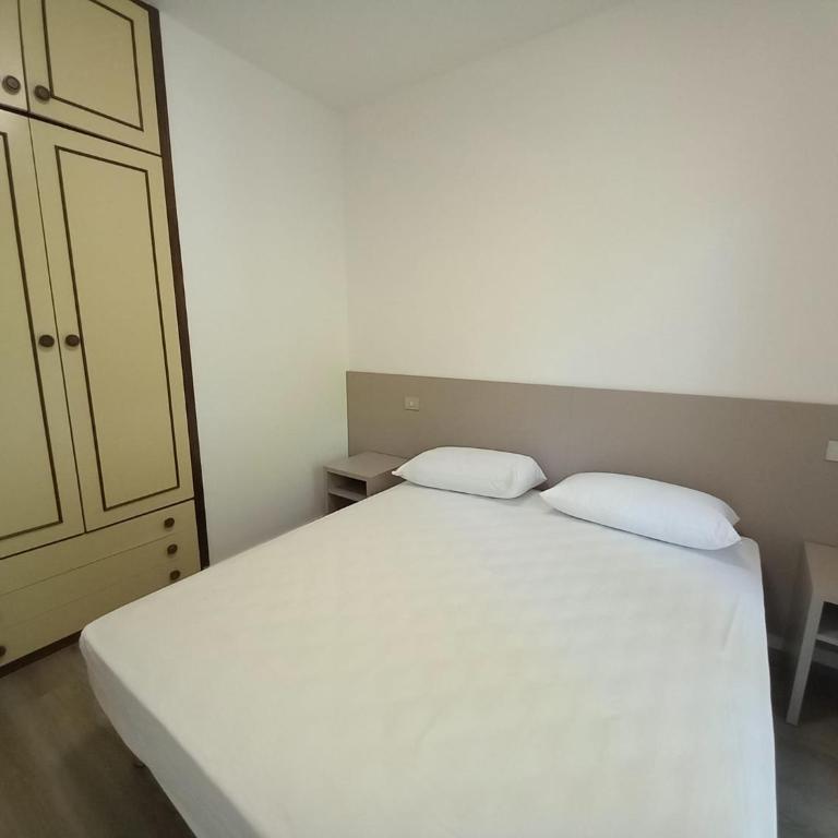 Residence Gambero 24 - Appartamento con 2 Camere da Letto - 12