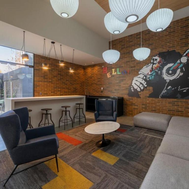 Stylish Urban Escape in the Heart of Providencia - Apartment - 30