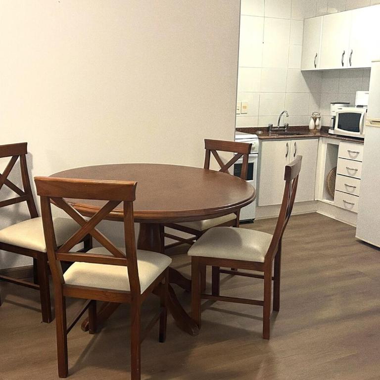 A pasos del mar, pileta, garaje y padel - Two-Bedroom Apartment with Balcony - 6