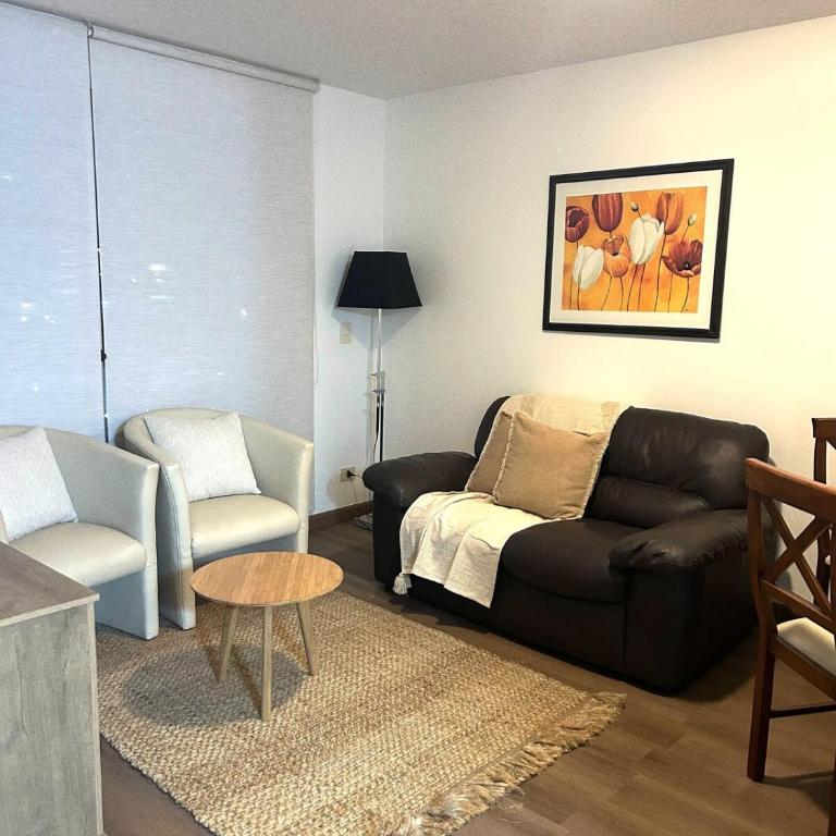 A pasos del mar, pileta, garaje y padel - Two-Bedroom Apartment with Balcony - 2