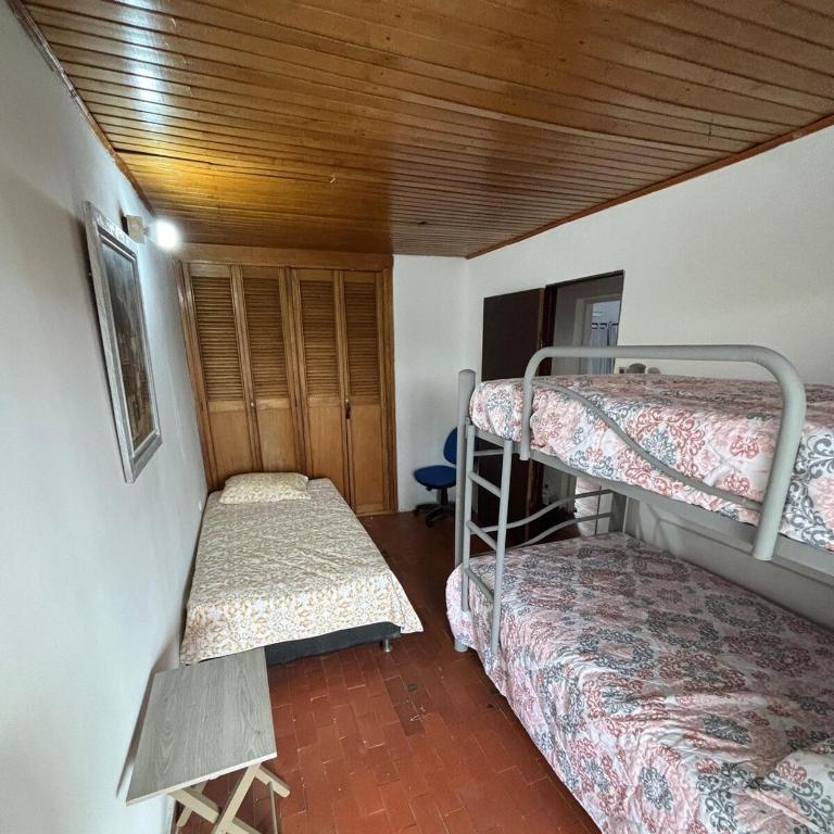 Ritze's House Getsemani - Two-Bedroom Apartment - 4