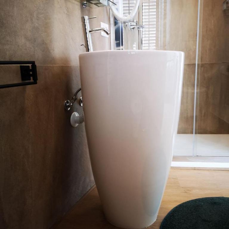 Cielo D'Alcamo Palazzo Mazzini - Comfort Triple Room with Shower - 9