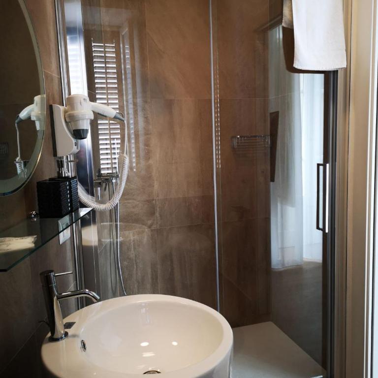 Cielo D'Alcamo Palazzo Mazzini - Comfort Triple Room with Shower - 12