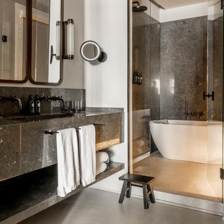 Mercer Plaza Sevilla 5 GL - Suite Grand - 4
