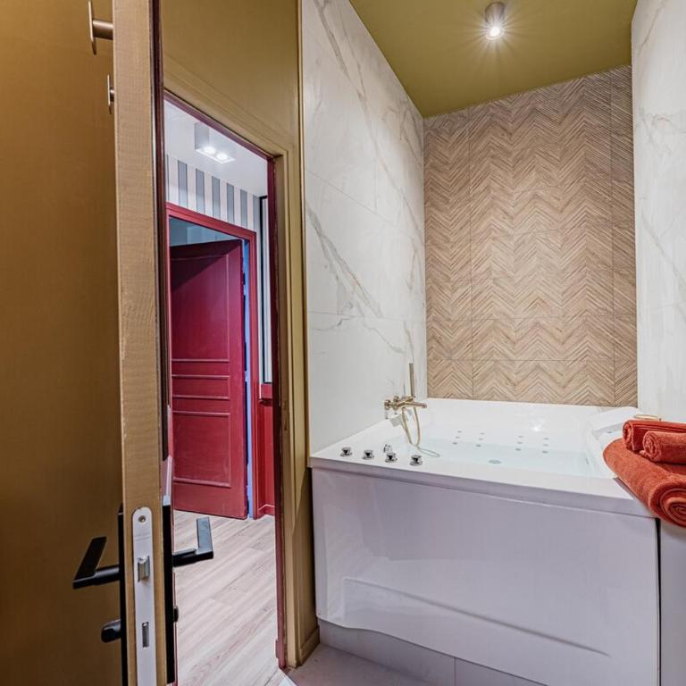Cozy flat with Jacuzzi 2bdr 2WC - Appartement 2 Chambres Deluxe - 4