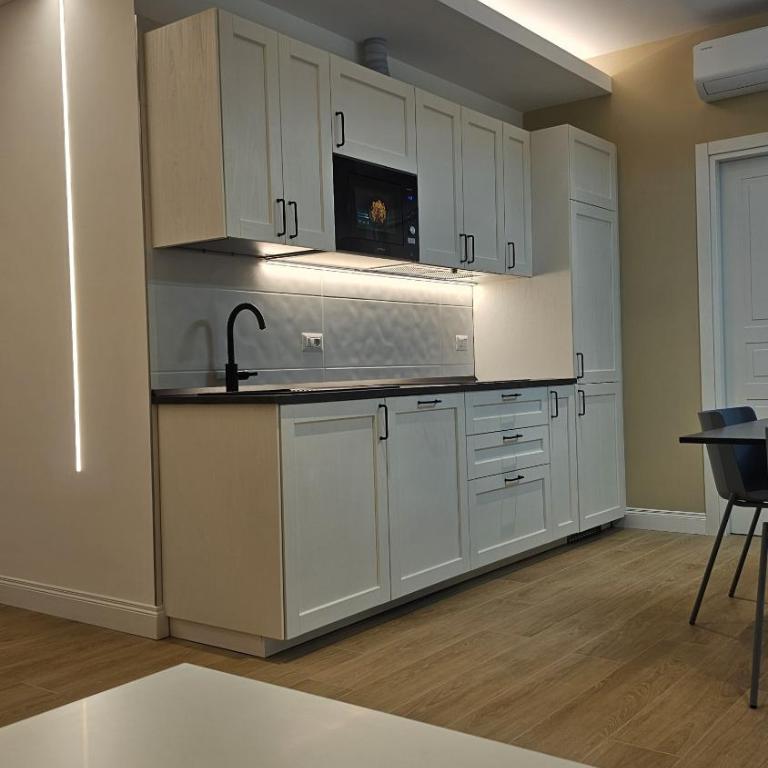 La Belle Étoile - Deluxe Apartment mit 1 Schlafzimmer und Stadtblick - 3