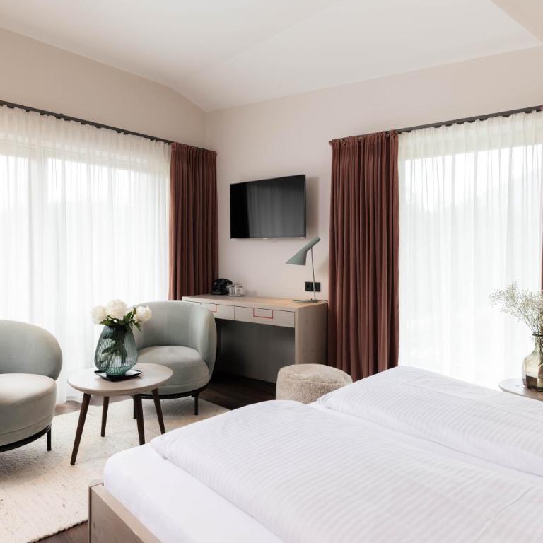 Hotel Quellenhof - Deluxe Doppelzimmer mit Balkon - 6