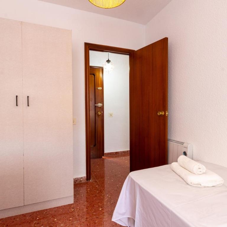Apartment in the center of Santa Pola more than 10 days - Apartamento de 3 dormitorios - 42