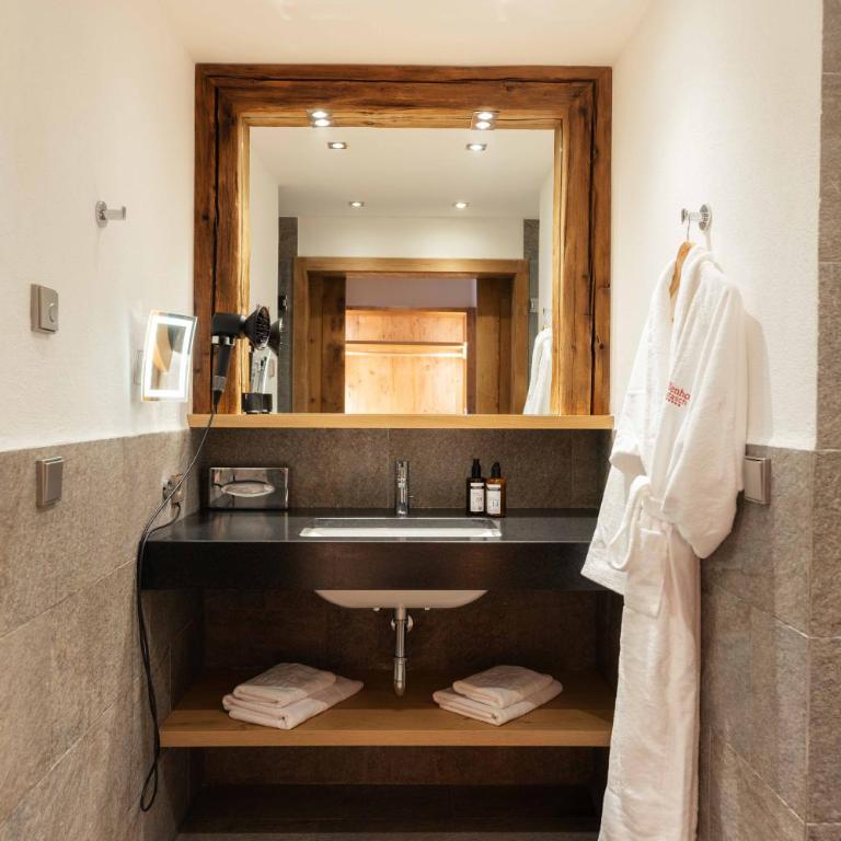 Hotel Quellenhof - Suite mit Balkon - 3