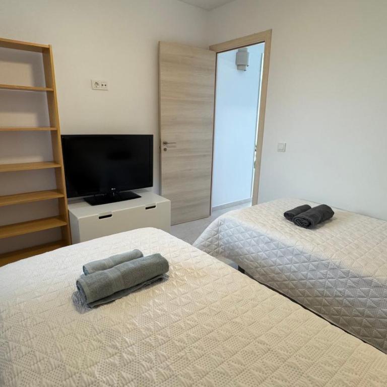 Apartamento frente al mar con terraza Alicante By Turihome - Two-Bedroom Apartment - 26