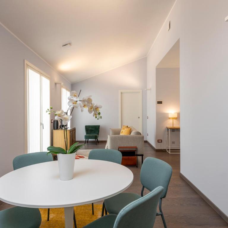 Fabbri Palace - B Home - Appartamento con 2 Camere da Letto, Balcone e Terrazza - 2
