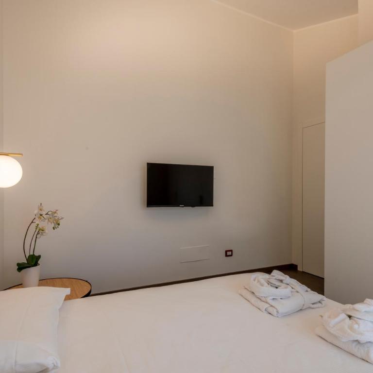 Fabbri Palace - B Home - Appartamento con 2 Camere da Letto, Balcone e Terrazza - 13