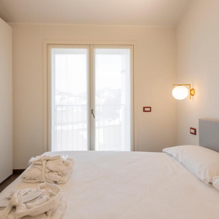 Fabbri Palace - B Home - Appartamento con 2 Camere da Letto, Balcone e Terrazza - 17